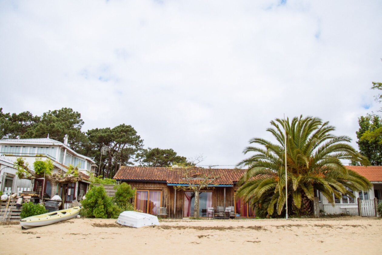 Profitez de l'ambiance intimiste de la plage des Jacquets à Lège-Cap Ferret