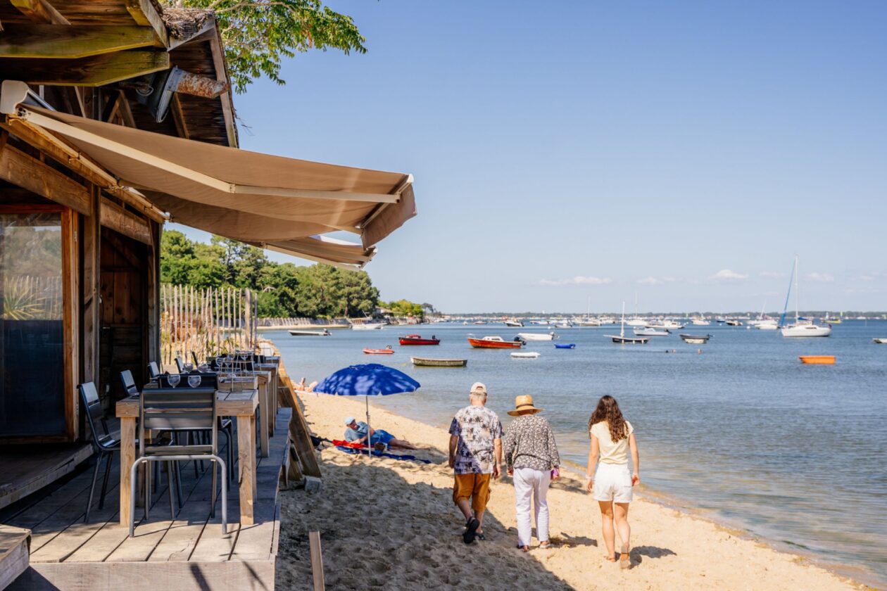 Offrez-vous une balade intime sur la plage des Jacquets à Lège-Cap Ferret !