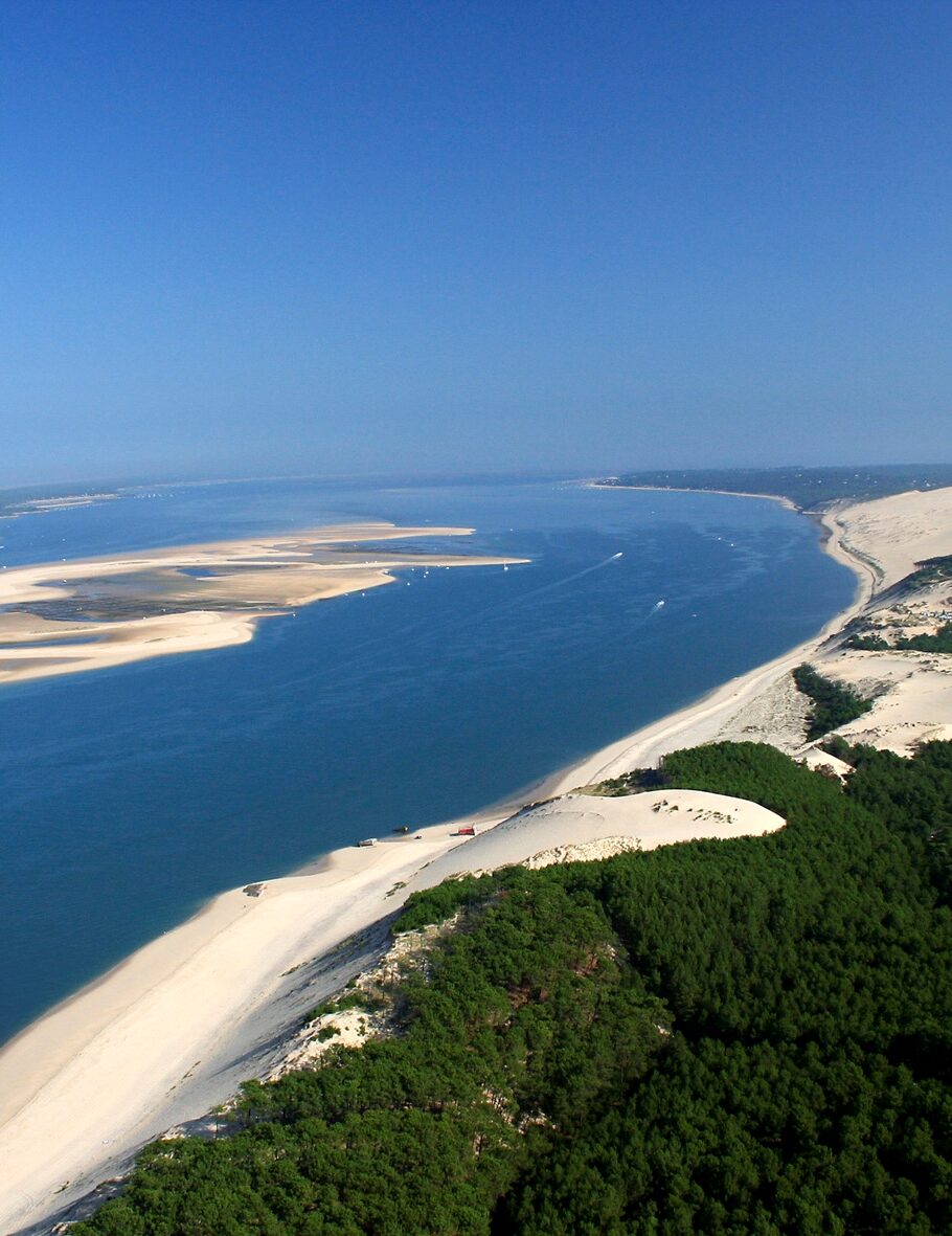 Une vue aérienne de la Dune Du Pilat.