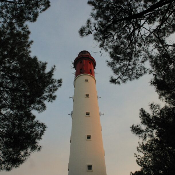 Le phare du Cap Ferret au coucher du soleil.