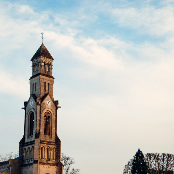 L'église de Lège pendant l'hiver.