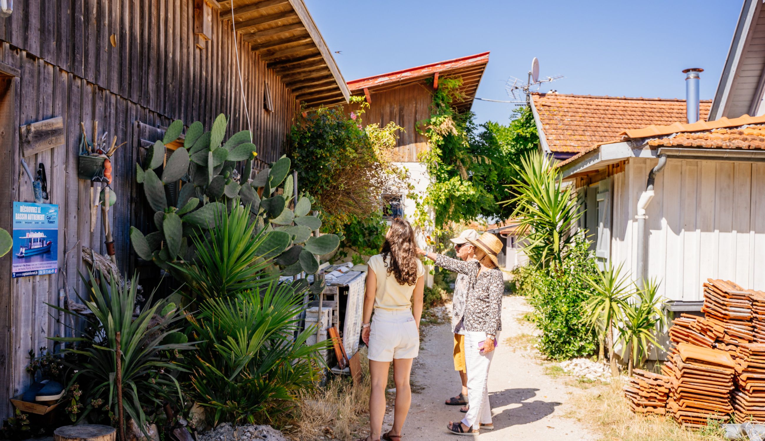 Explorez le village de L'Herbe pendant vos vacances sur la Presqu'Île